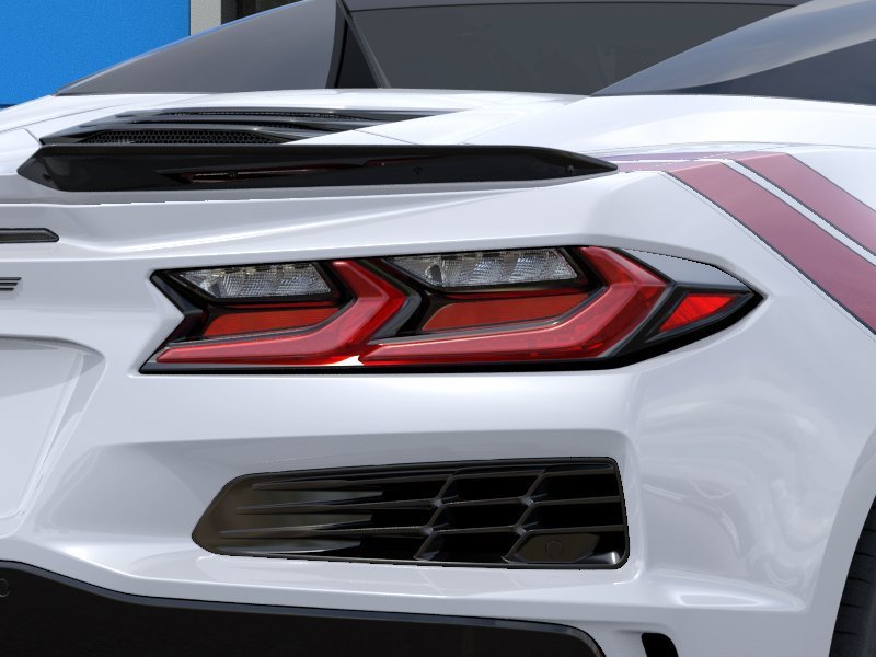New 2027 Arctic White Chevrolet 3LT image 11