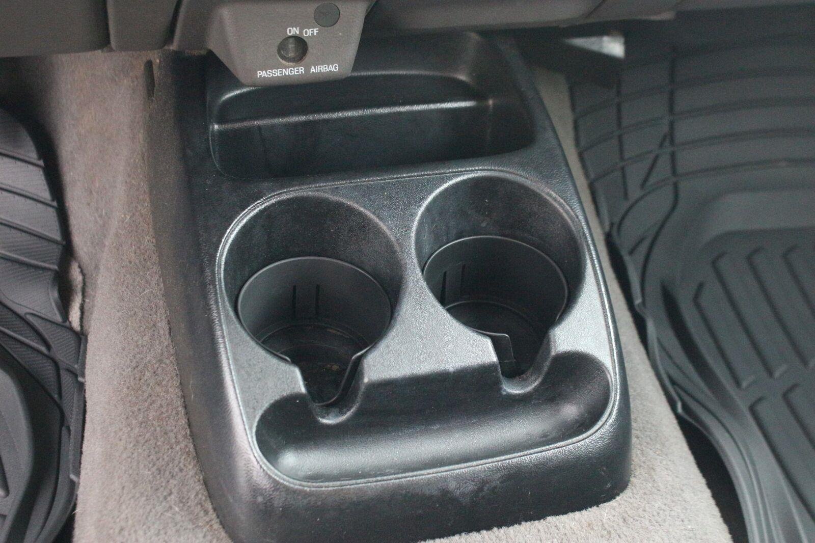 Used 2003 Silver Ford XL Fleet image 20