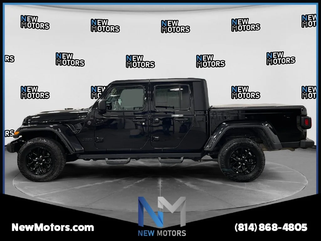 Used 2023 Black Clearcoat Jeep Sport S image 2