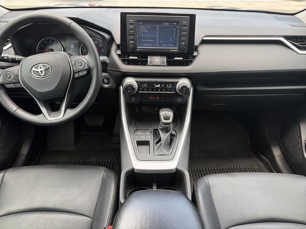 Used 2022 Gray Toyota XLE Premium image 13