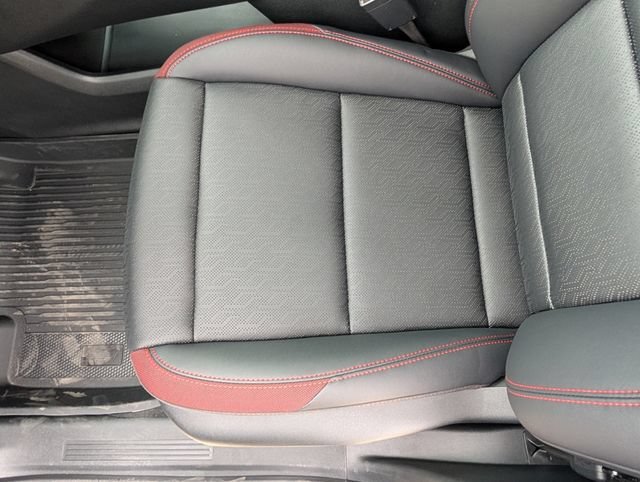 2027 Chevrolet Equinox RS - Photo 10