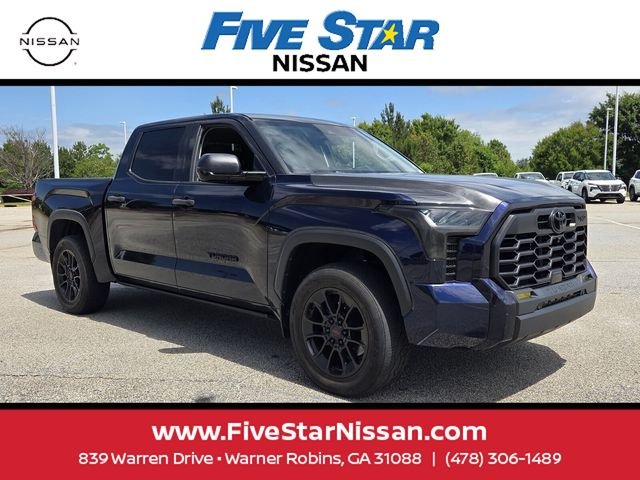 Used 2023  Toyota SR5 image 1