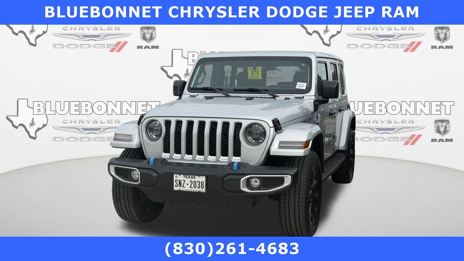 Used 2023 Silver Zynith Clearcoat Jeep Sahara image 1