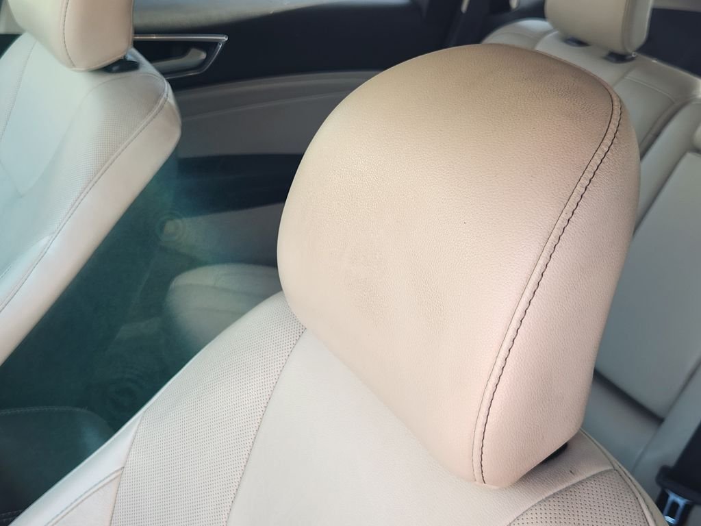Used 2019 White Ford Titanium image 15