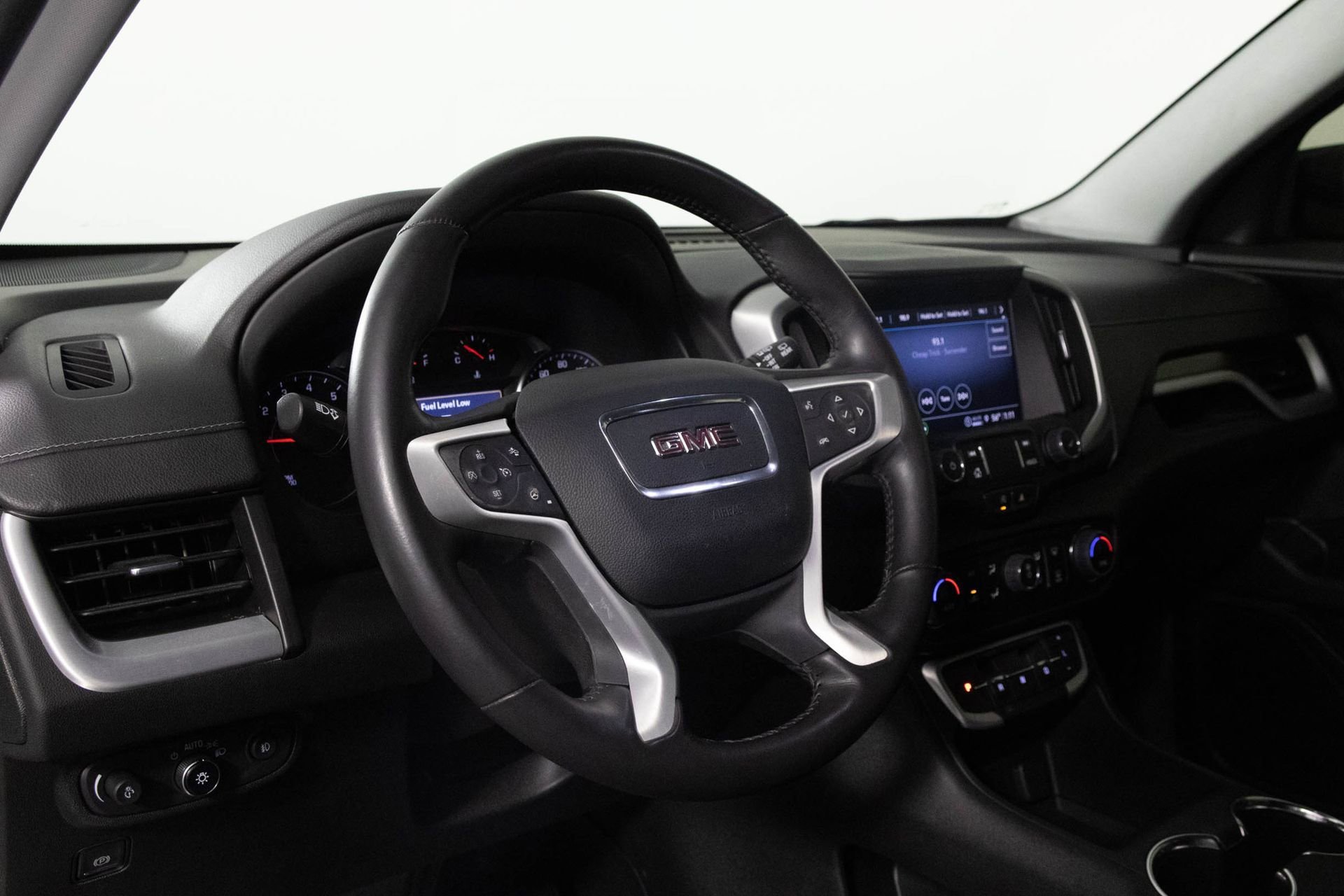 2022 GMC TERRAIN - Image 87