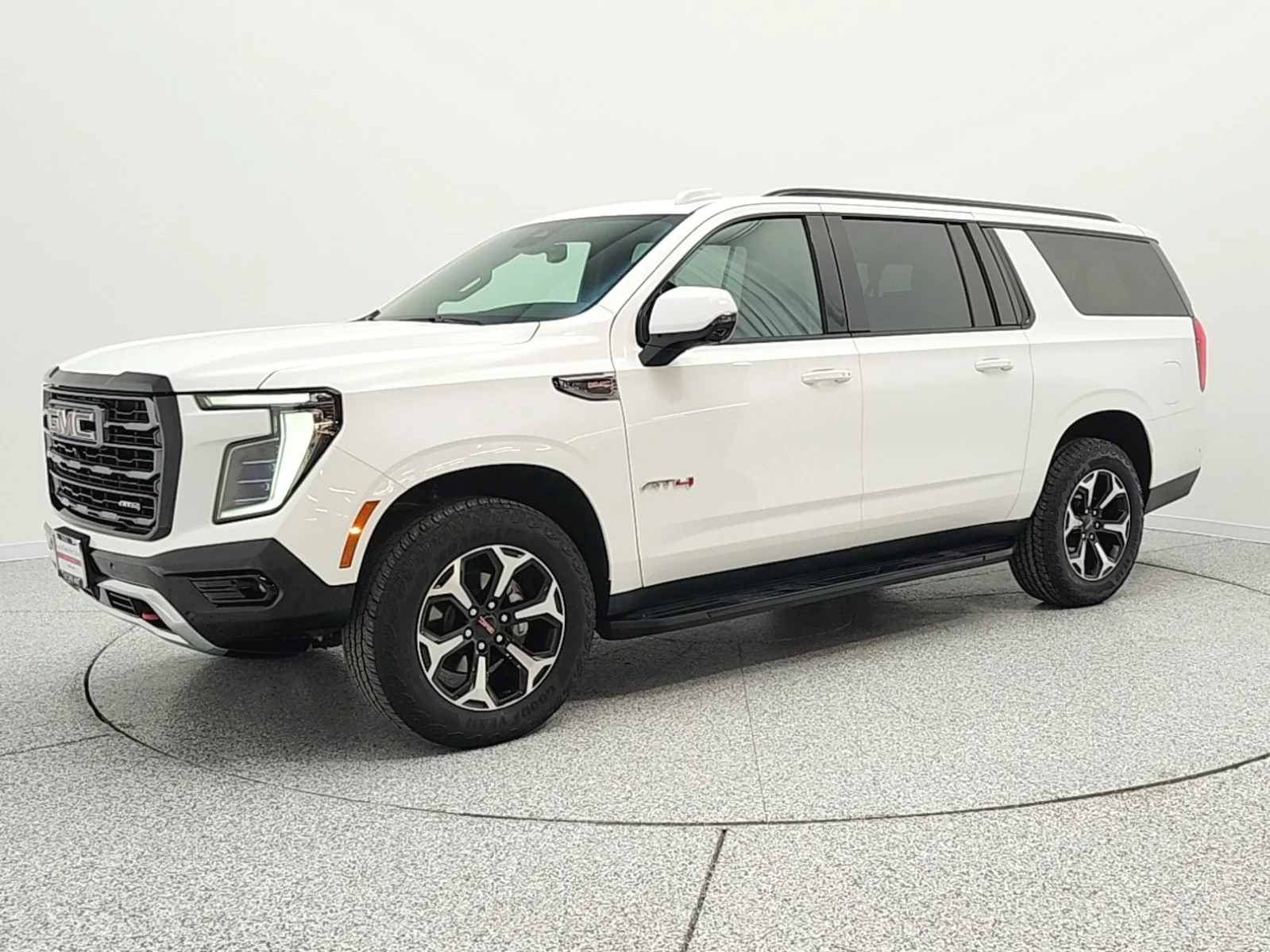 2025 GMC Yukon 4WD AT4's photo
