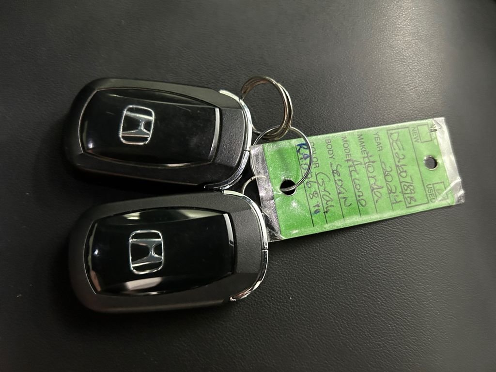 Used 2024 Gray Honda Sport image 27