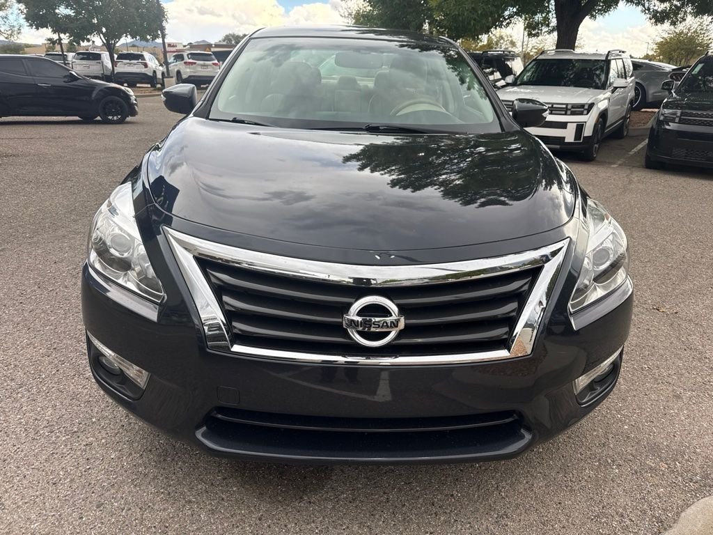 Used 2015 Blue Nissan 3.5 SL image 3