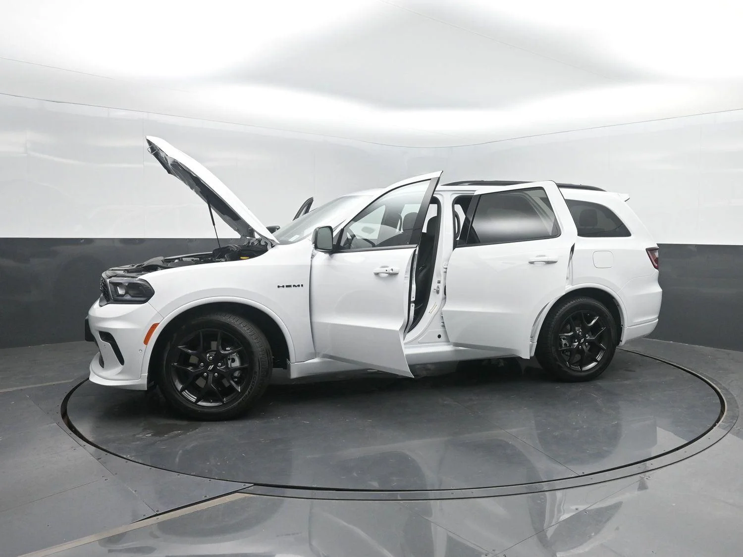 New 2026 White Knuckle Clear-Coat Exterior Paint Dodge GT Plus HEMI V8 image 51