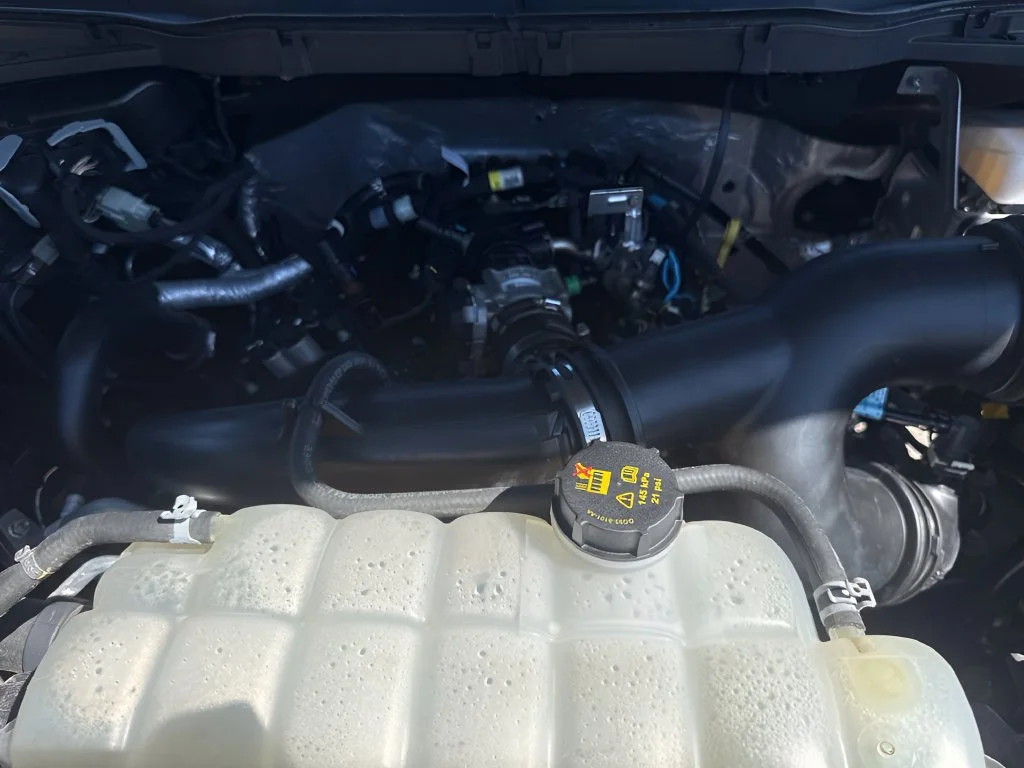 Used 2023  Ford XL image 27