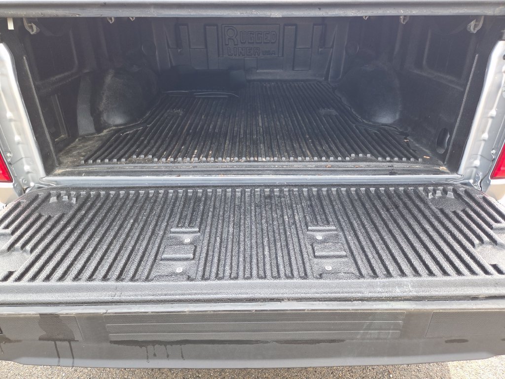 2022 Ford F-150 Platinum - Photo 32