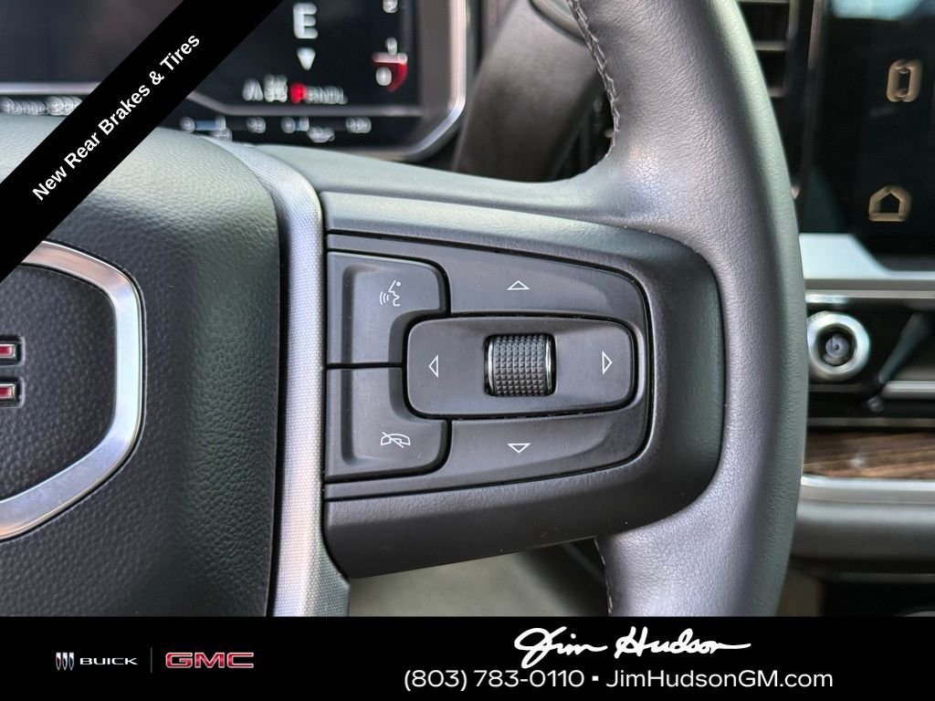 Used 2023 Black GMC Elevation image 28