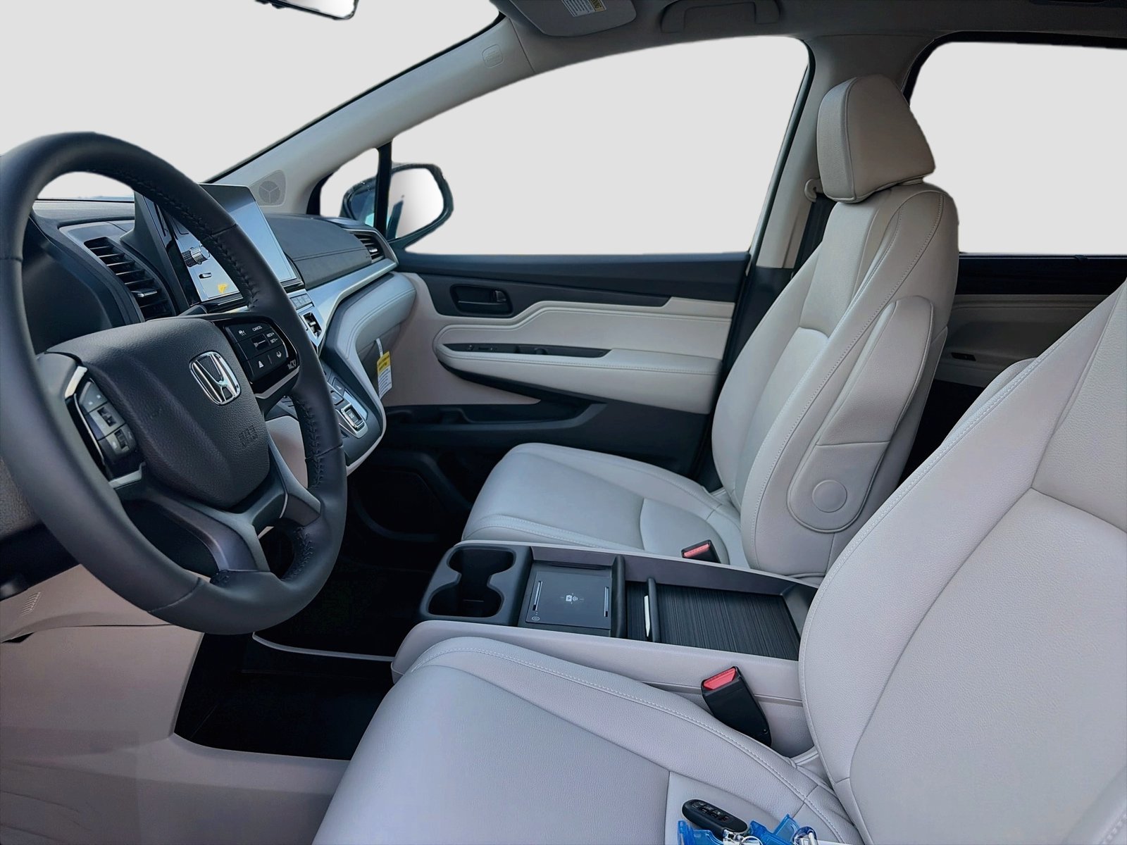 New 2027 Platinum White Pearl Honda EX-L image 4