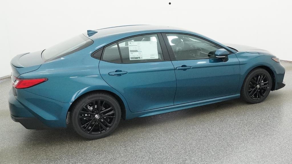 New 2026 Ocean Gem Toyota SE image 11