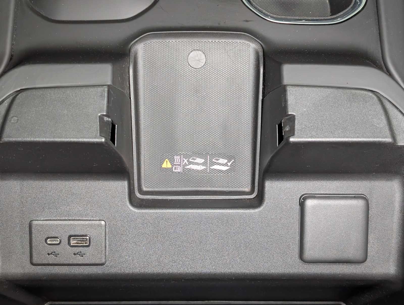 Used 2024 Sterling Metallic GMC Denali Ultimate image 23
