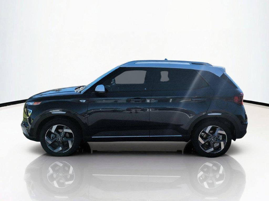 New 2026 White Hyundai SEL w/Two-Tone Roof image 10