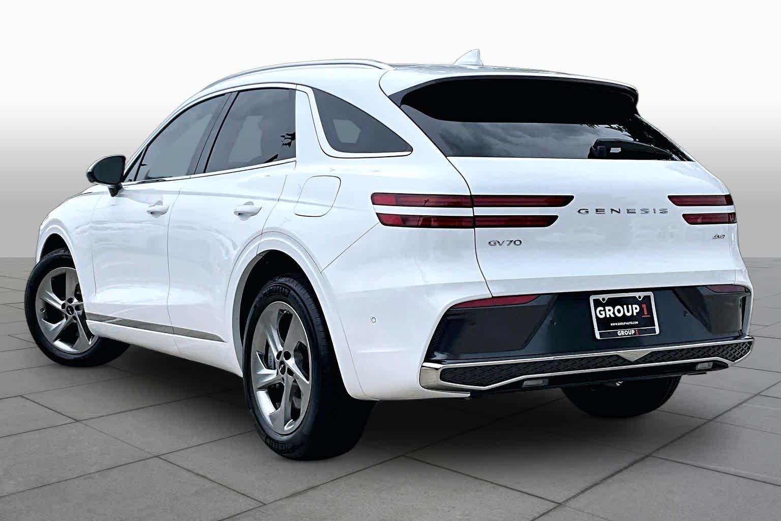 Used 2026 Uyuni White Genesis 2.5T Advanced image 12