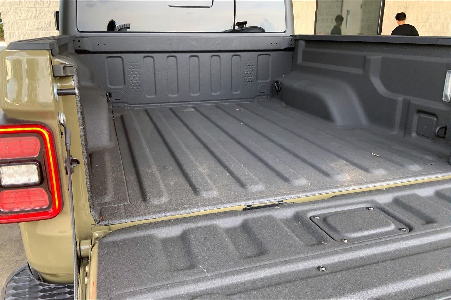 Used 2025 41 Jeep Rubicon image 31