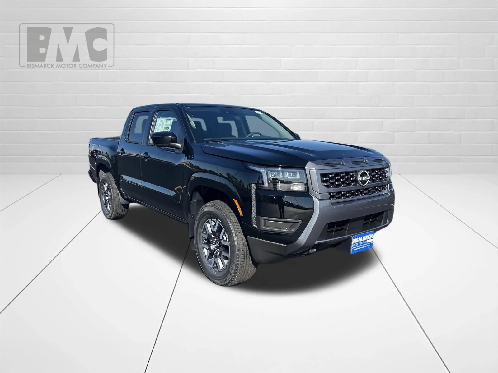 New 2026 Super Black Nissan Crew Cab SV image 2