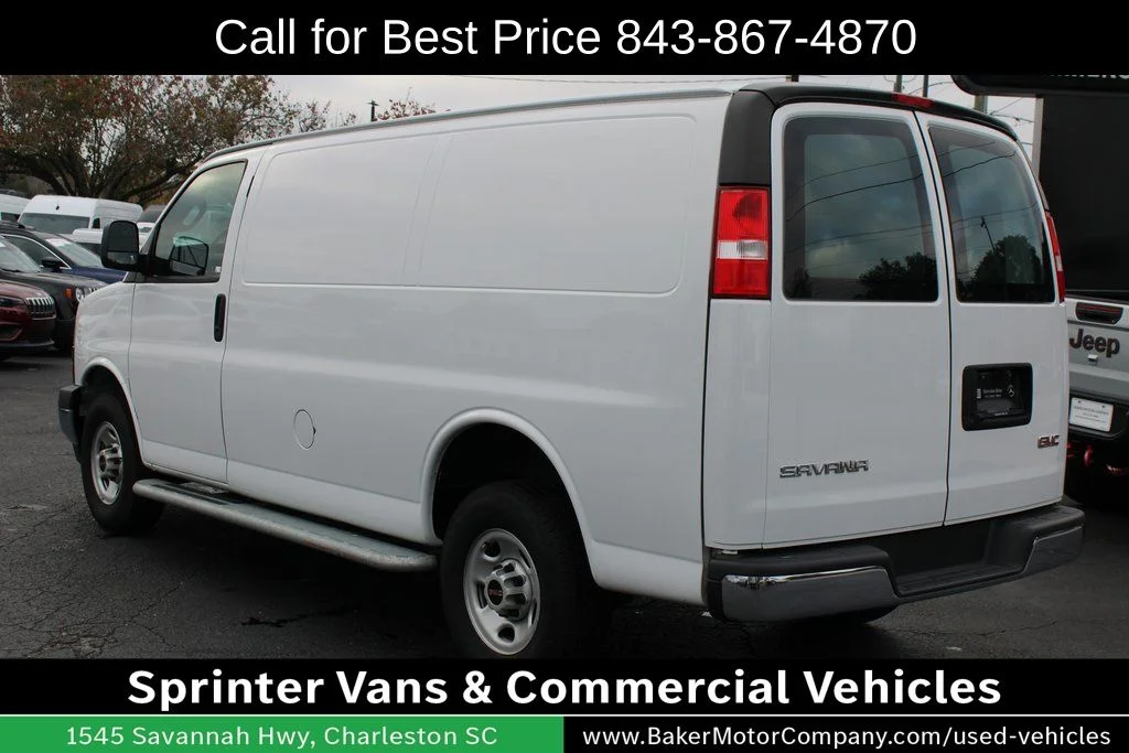 2023 GMC Savana Cargo Work Van - Photo 7