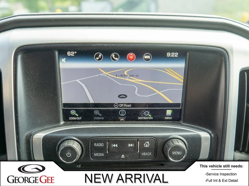 Used 2016 Gray GMC SLT image 21