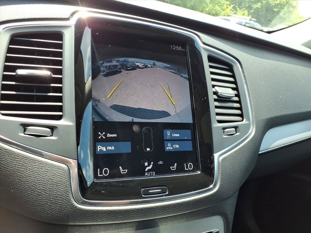 Used 2021 Bright Silver Metallic Volvo Momentum image 20