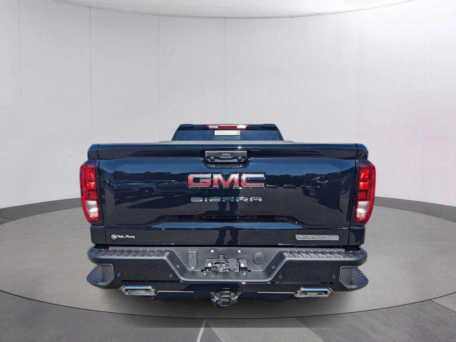New 2026 Onyx Black GMC Elevation image 4