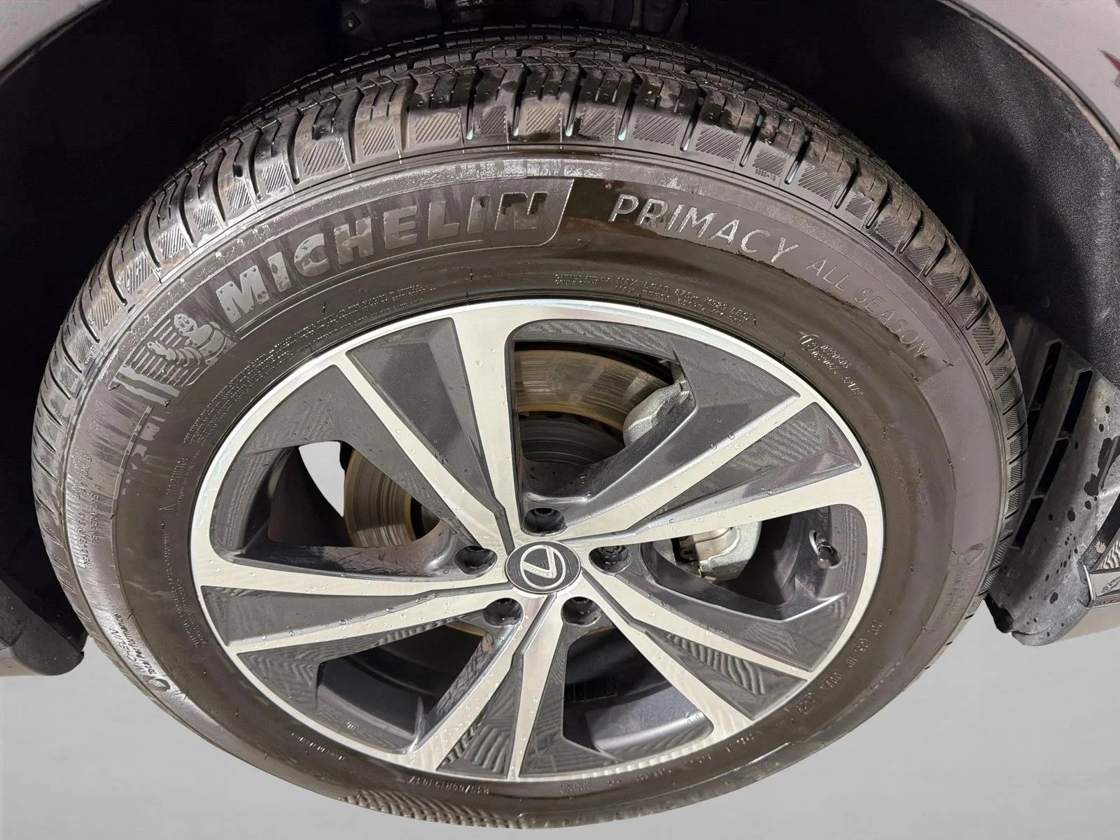 Used 2025 Gray Lexus RX 350 image 12