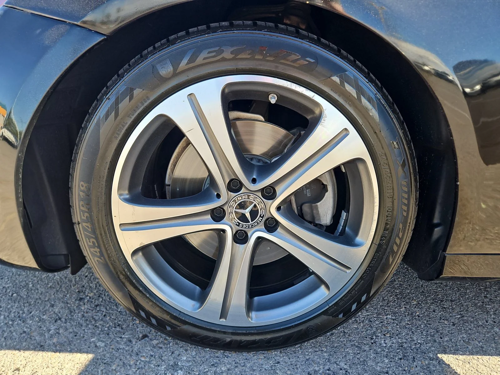 Used 2018 Black Mercedes-Benz E 300 image 25