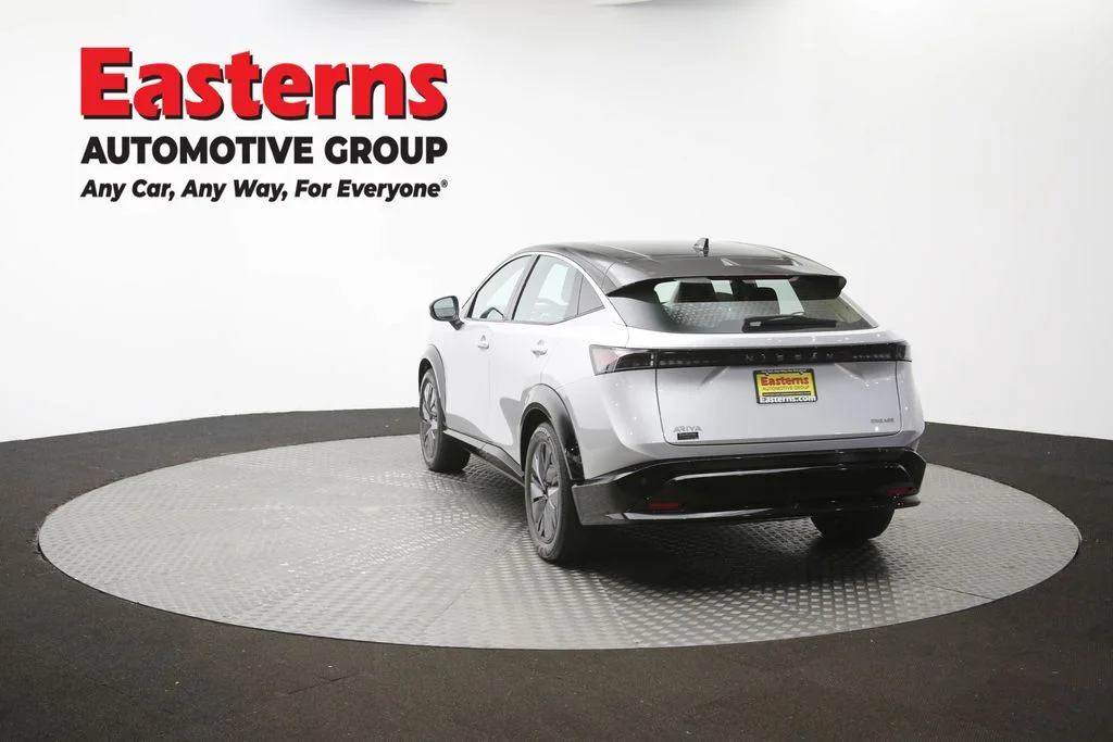 Used 2023 Silver Nissan ENGAGE image 64