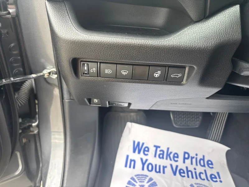 Used 2021 Gray Toyota XSE image 33