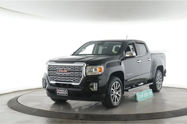 Used 2022 Black GMC Denali image 10