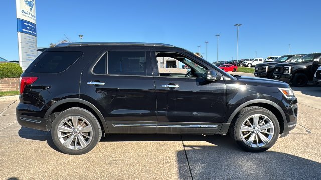 Used 2019 Black Ford Limited image 16