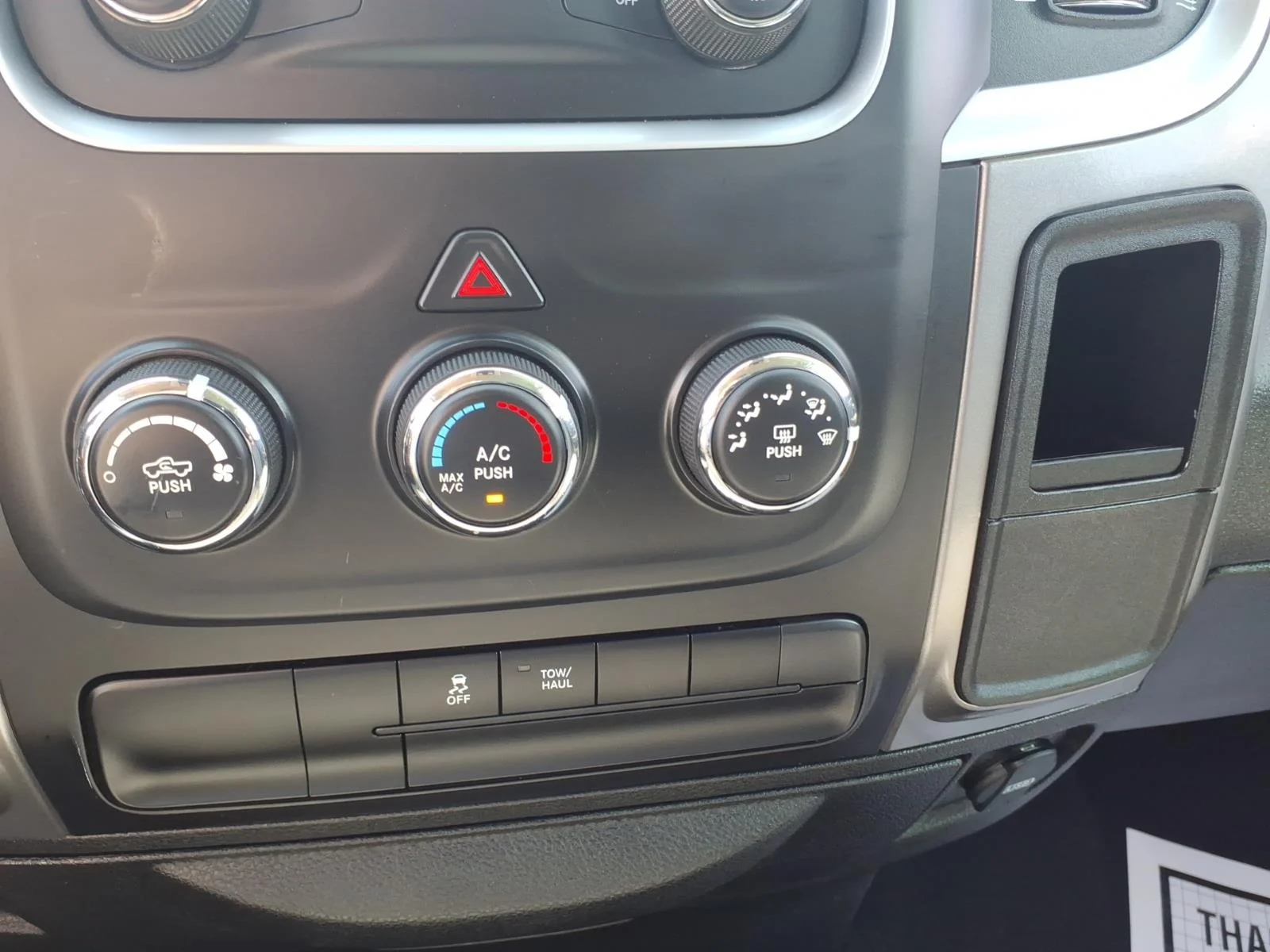 Used 2024 Diamond Black Ram SLT image 18