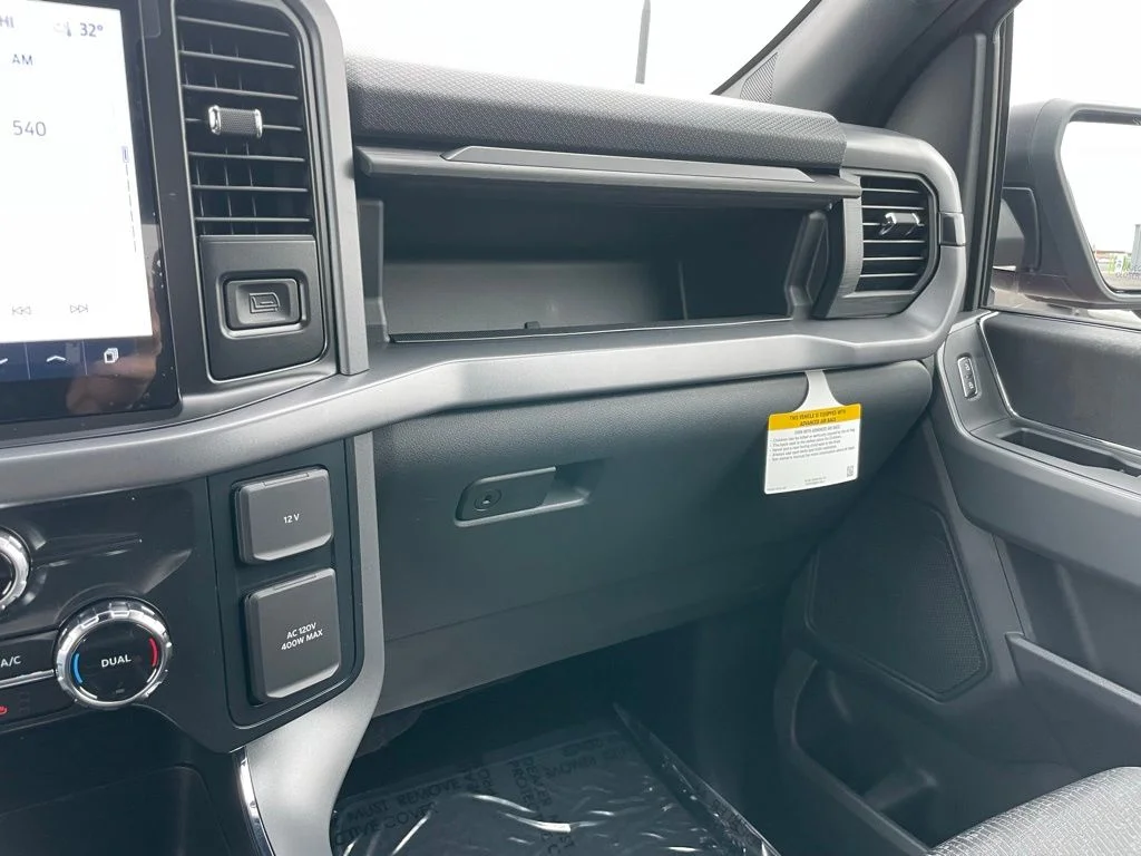 New 2026 Ruby Red Metallic Tinted Clearcoat Ford XLT image 56