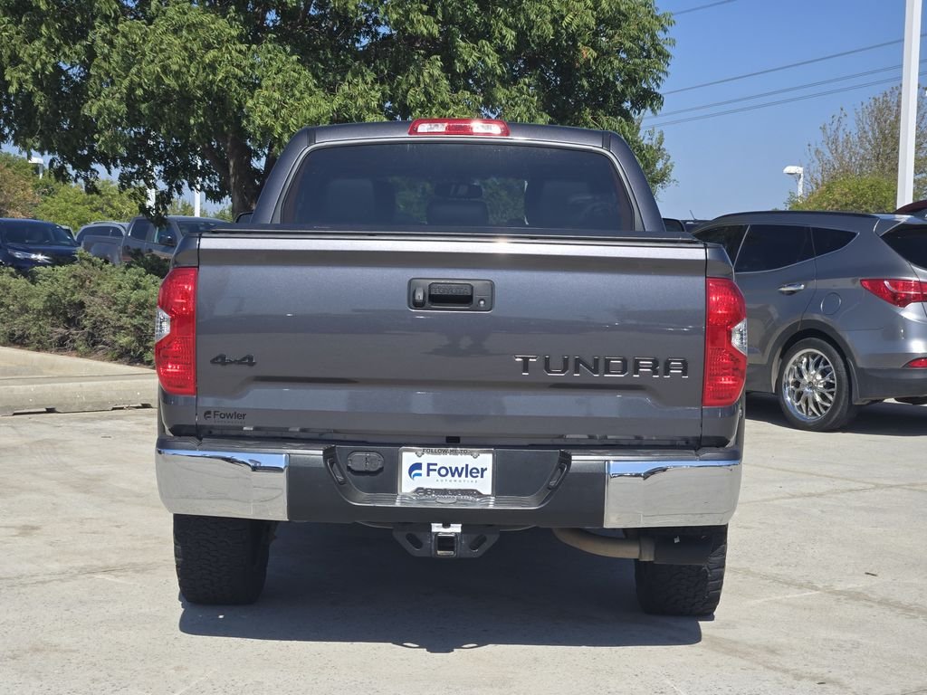 Certified Used 2017 Gray Toyota SR5 image 6