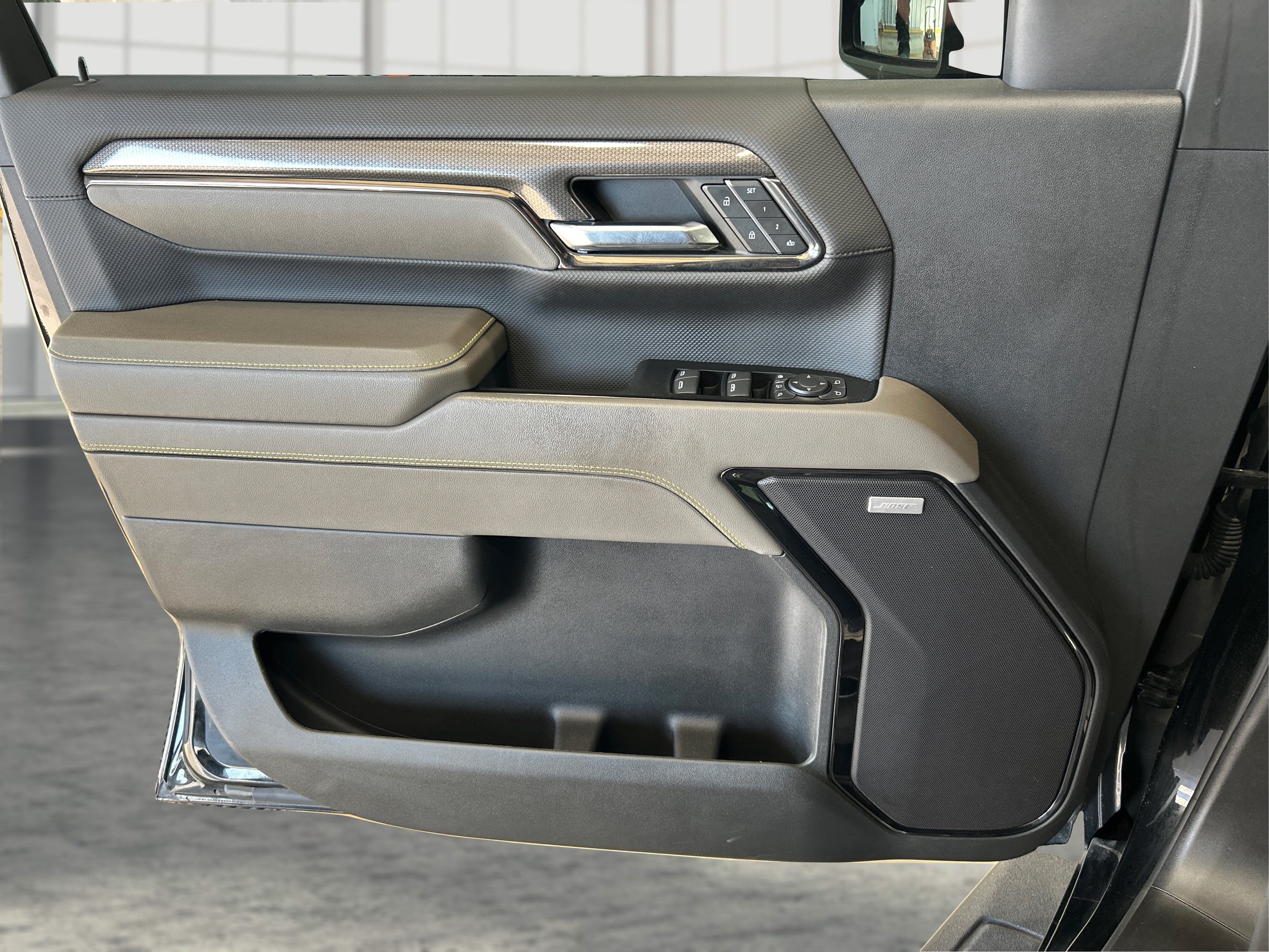 Used 2024 Black Chevrolet ZR2 image 18