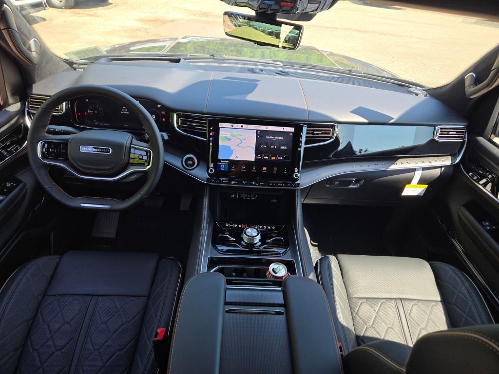 New 2026 Fathom Blue Pearl-Coat Exterior Paint (Late Availability) Jeep Summit Reserve image 22