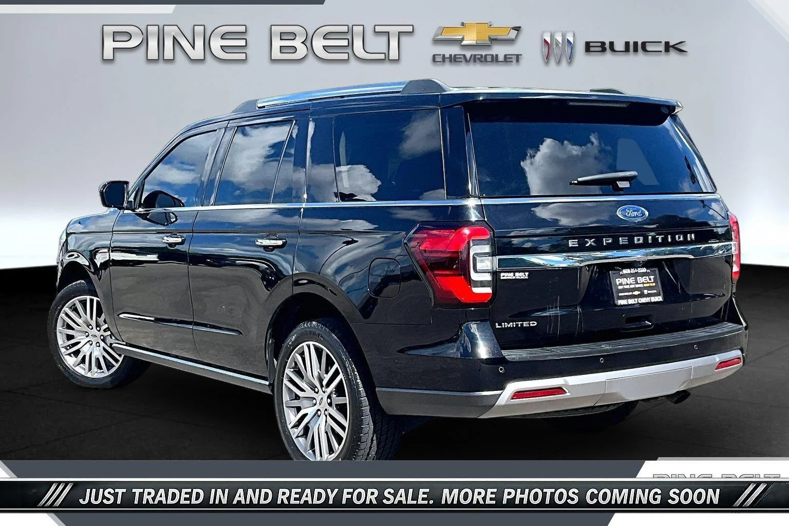 Used 2022 Agate Black Ford Limited image 2