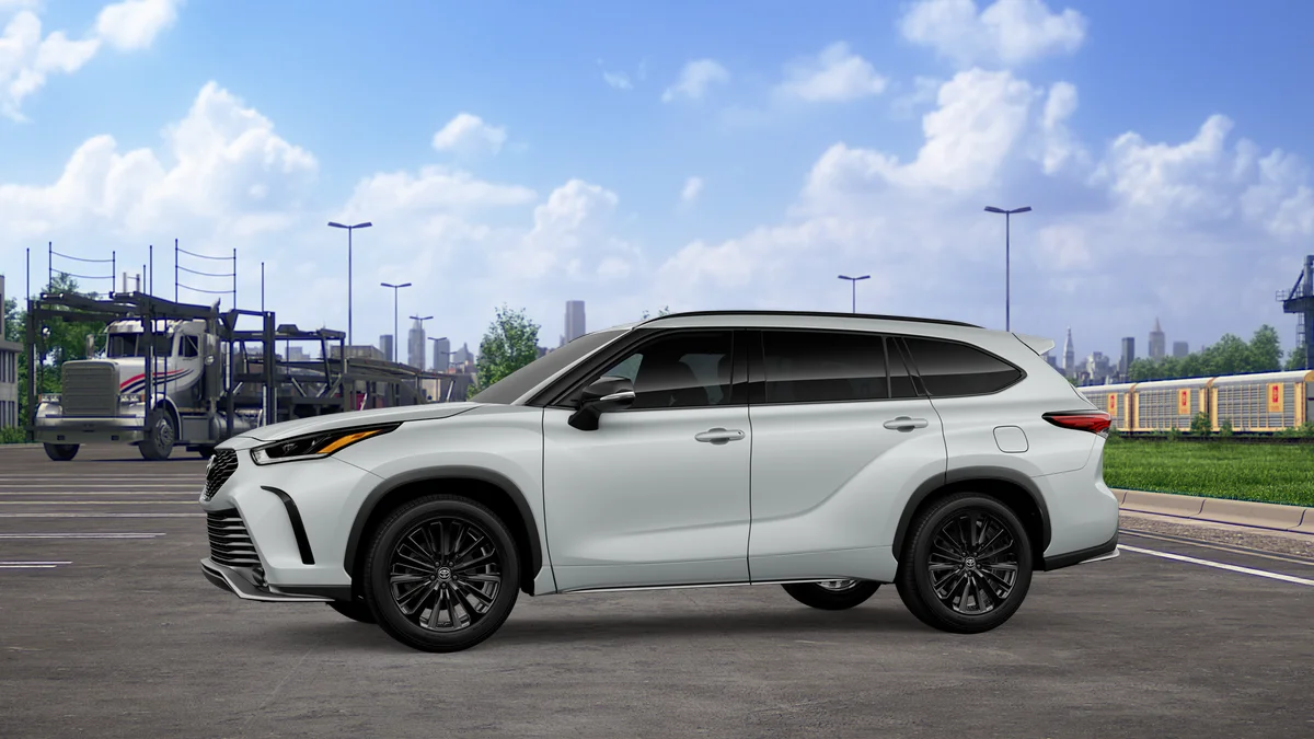 New 2026 Wind Chill Pearl Toyota XSE image 4