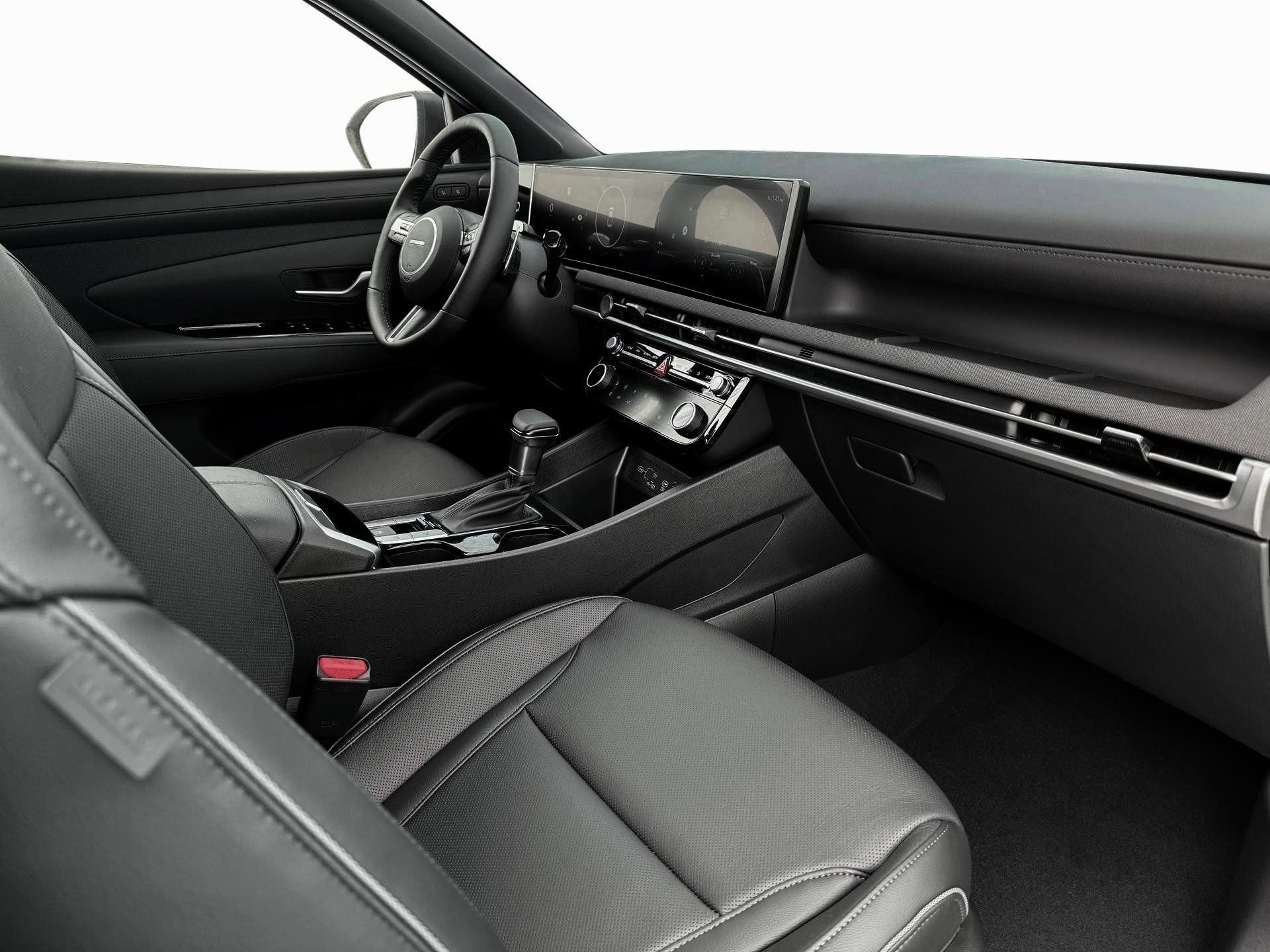 2025 Hyundai Santa Cruz Limited - Photo 16