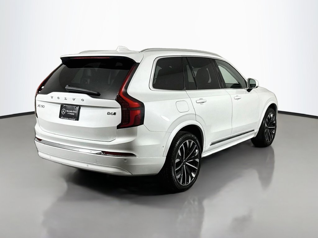 Used 2025 White Volvo Plus image 7