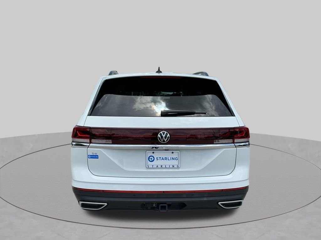 Used 2024  Volkswagen 2.0T SE w/Technology image 7