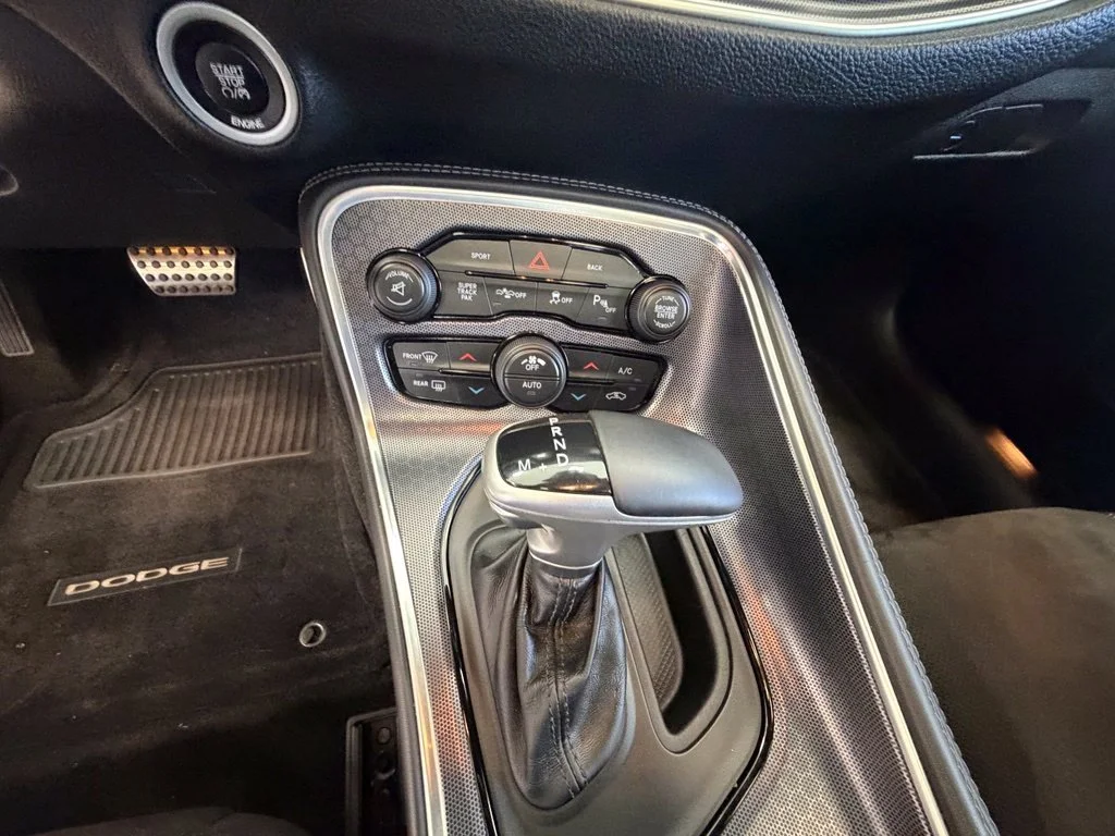 Used 2015 Beige Dodge R/T Scat Pack image 23