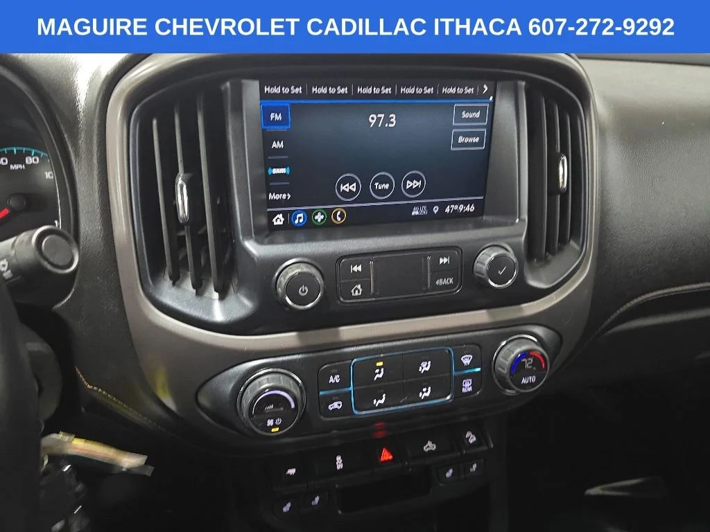Used 2022 Onyx Black GMC AT4 - Cloth image 24