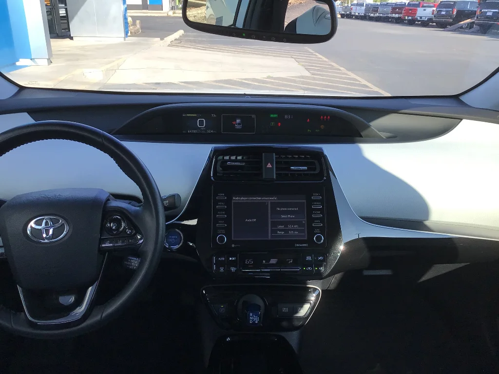 Used 2022 Wind Chill Pearl Toyota XLE image 12