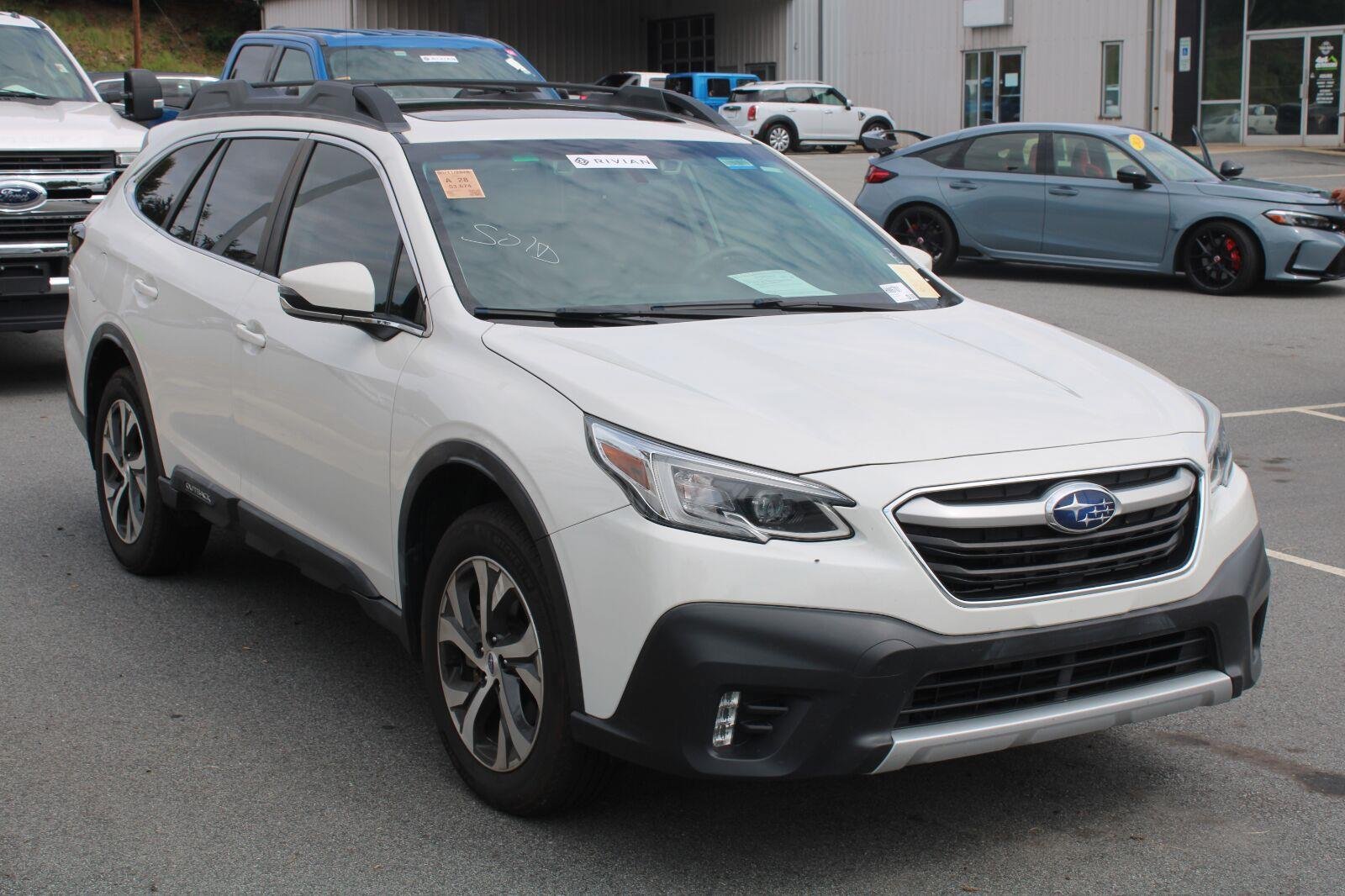 Used 2020 Crystal White Pearl Subaru Limited image 3