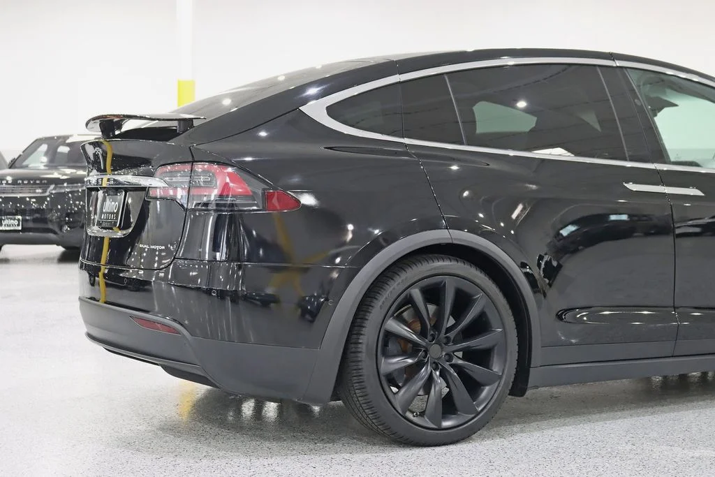 Used 2020 Black Tesla Long Range image 10
