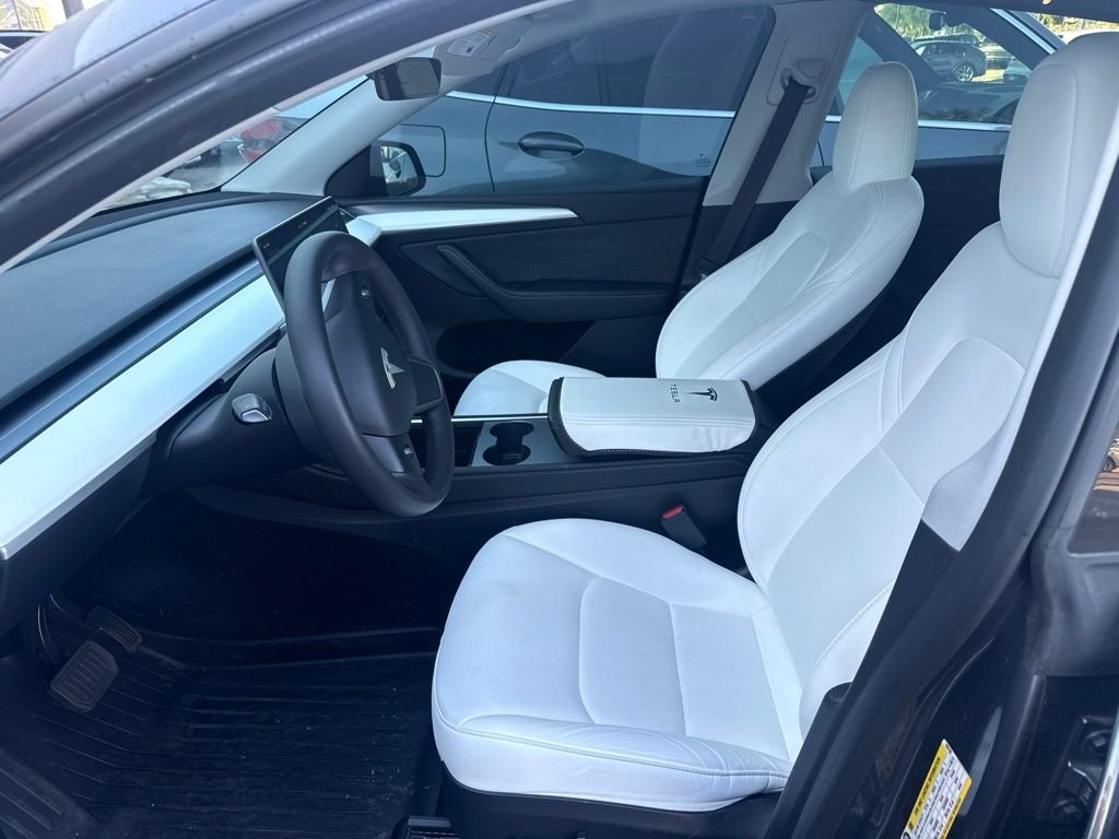 Used 2023 Midnight Silver Metallic Tesla Long Range image 7