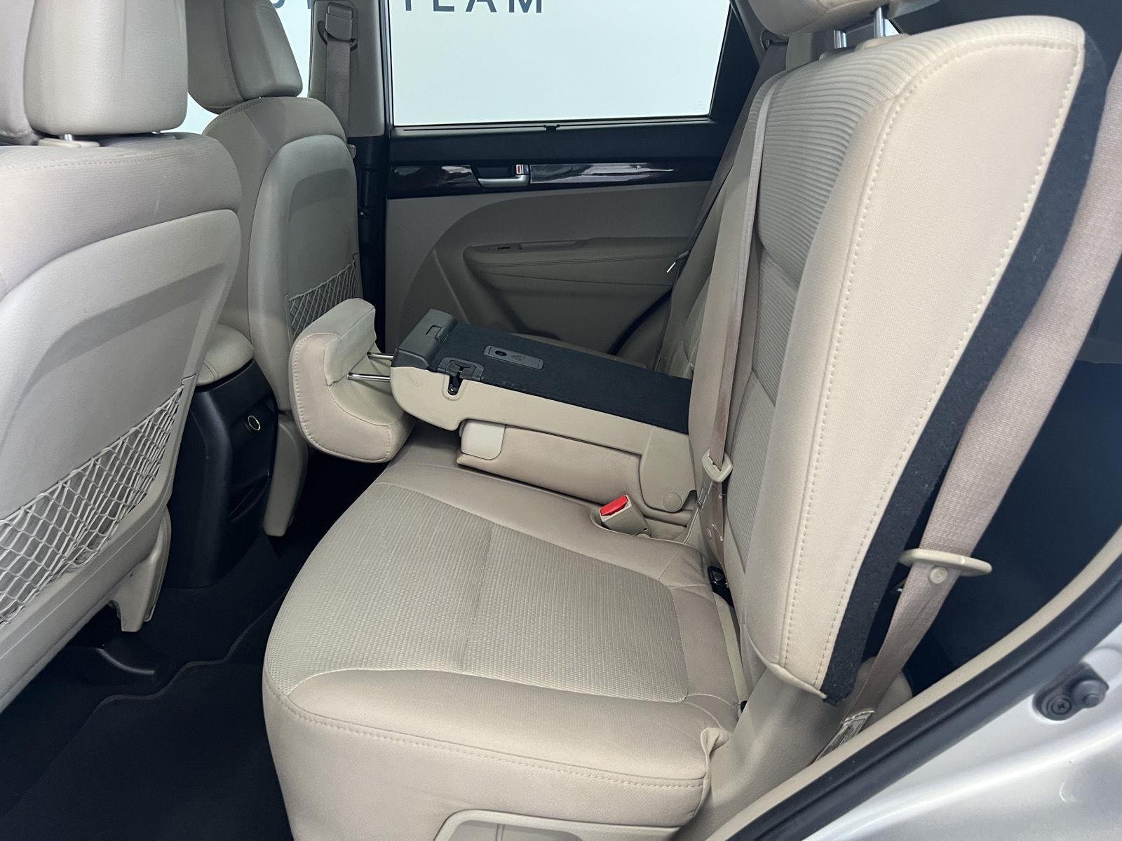 Used 2014 Satin Metal Kia LX image 28